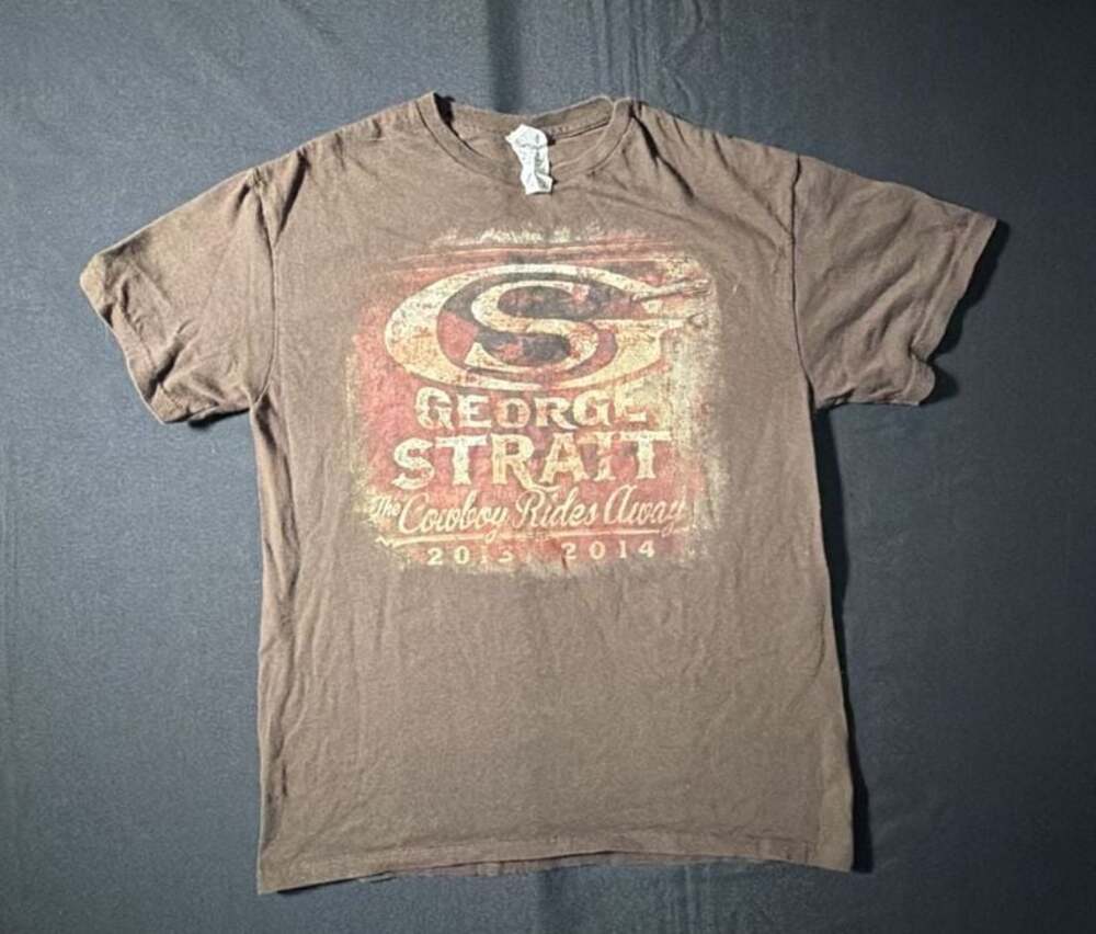 George Strait The Cowboy Rides Away 2013-2014 Tour Graphic T-Shirt